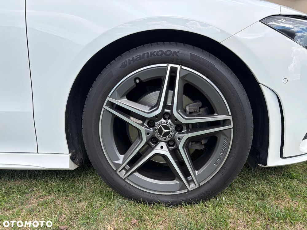 Mercedes-Benz CLA 180 AMG Line 7G-DCT - 13