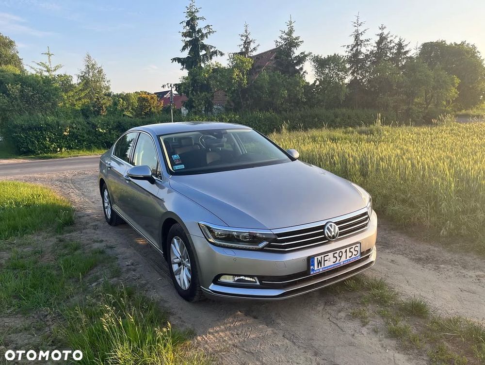 Volkswagen Passat 2.0 TDI BMT Comfortline - 1