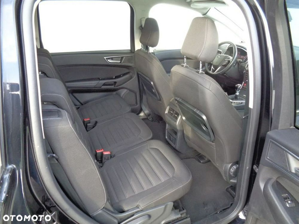 Ford Galaxy - 15