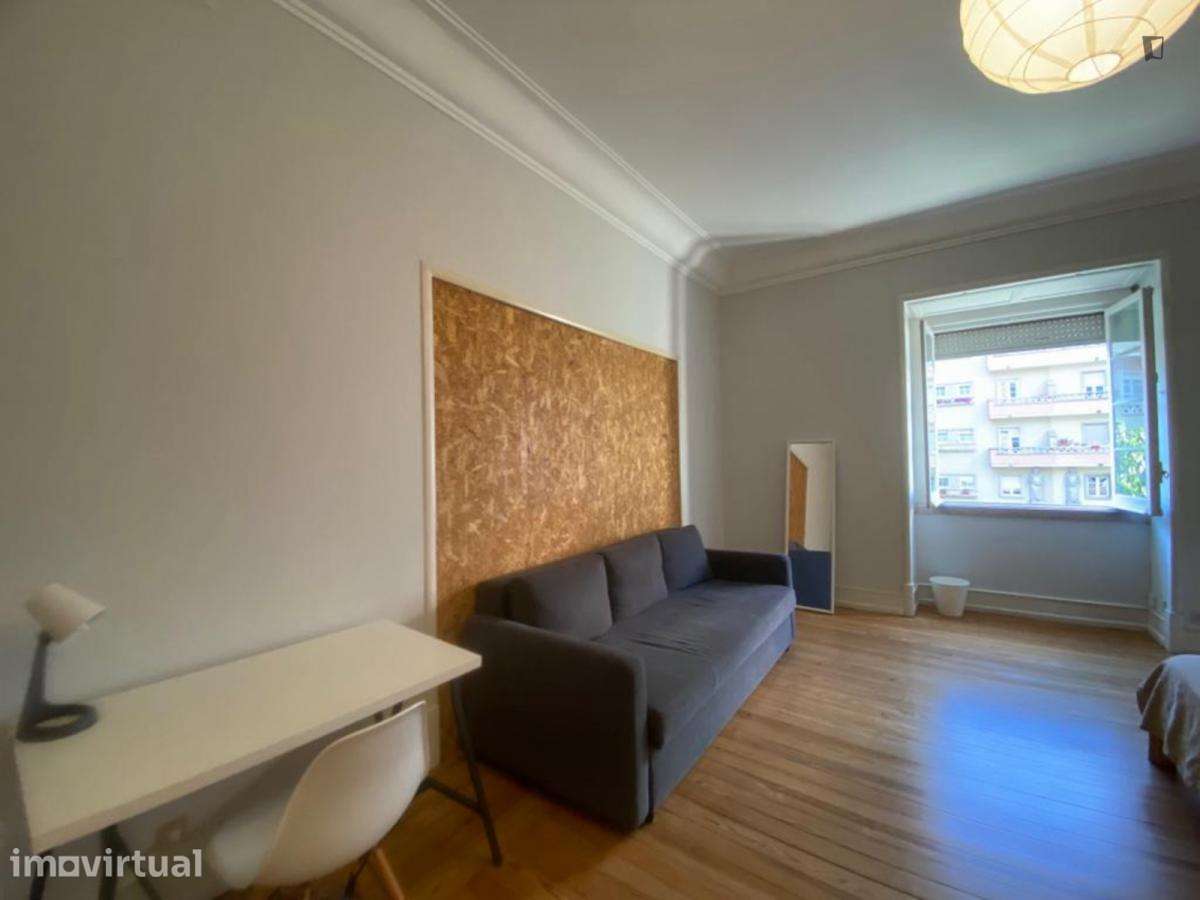Quarto - localizado em Saldanha Lisbon - Grande imagem: 2/7