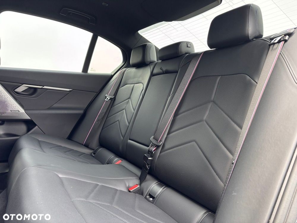 BMW Seria 5 520d xDrive mHEV M Sport - 21