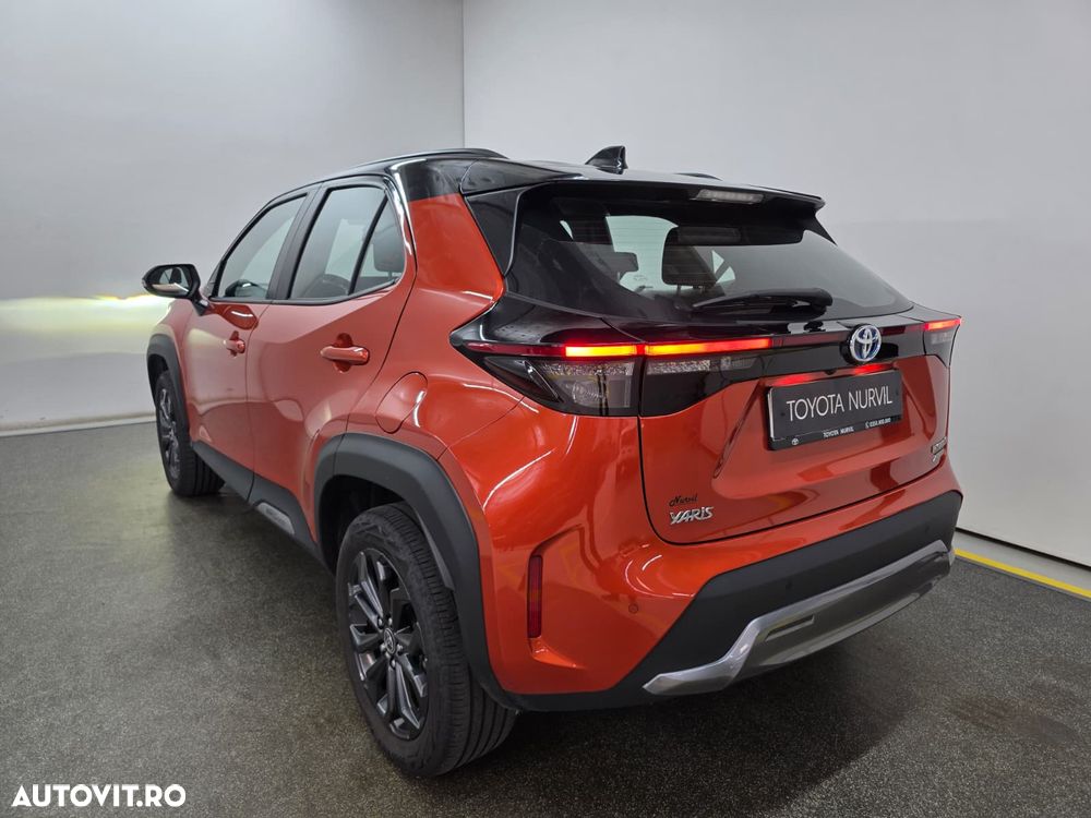 TOYOTA Yaris Cross 2023 — imagine 3