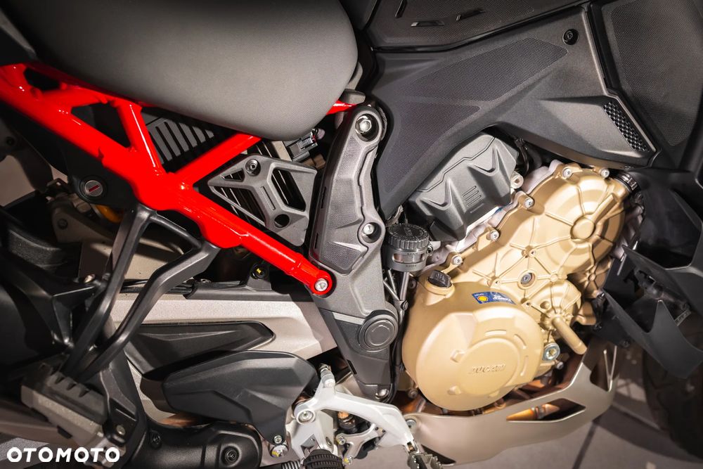 Ducati Multistrada - 11