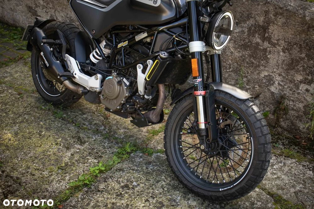 Husqvarna Svartpilen - 2