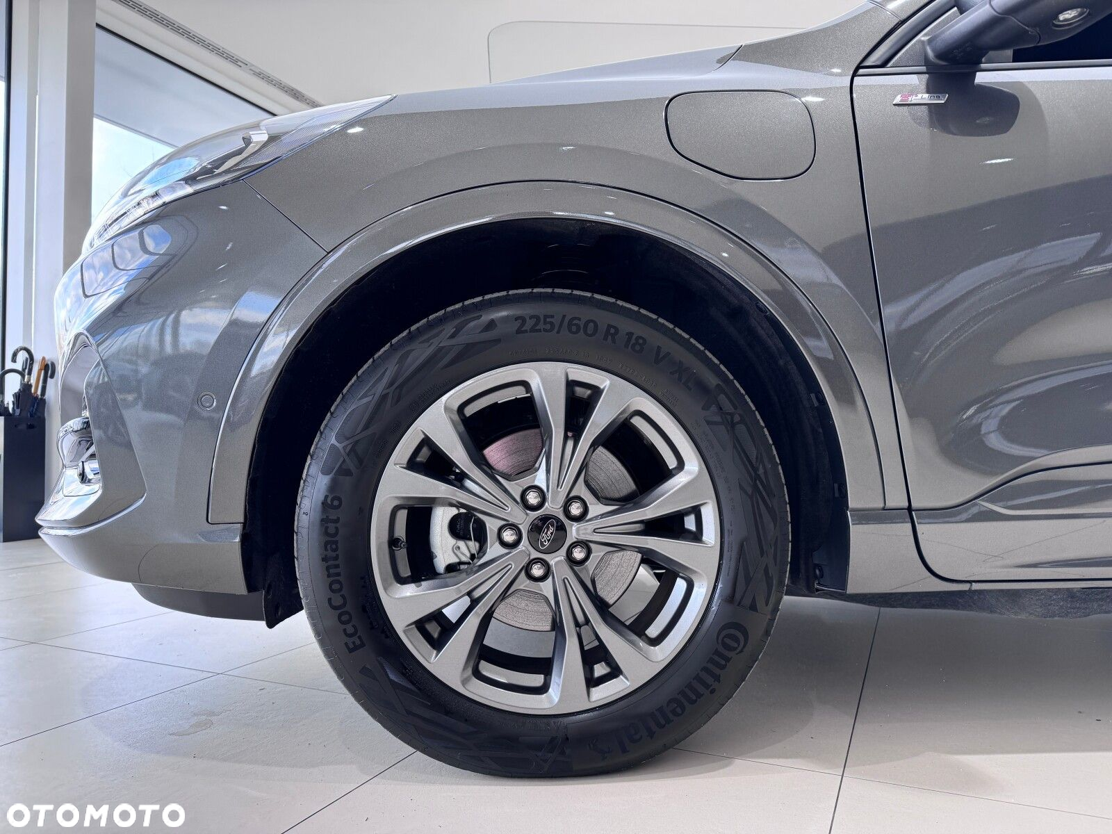 Ford Kuga - 19