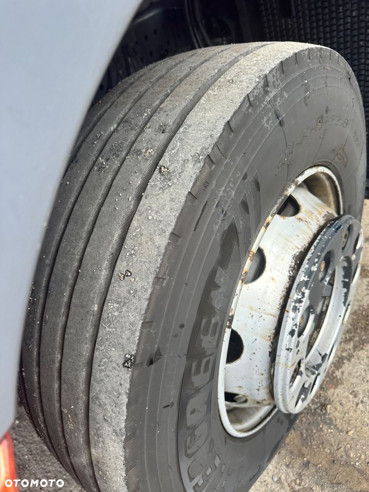 Mercedes-Benz Actros - 6