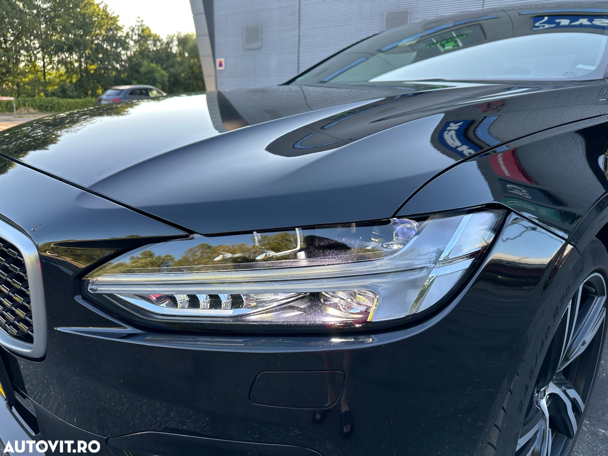 Volvo S90 T8 Twin Engine AWD Geartronic R Design - 27