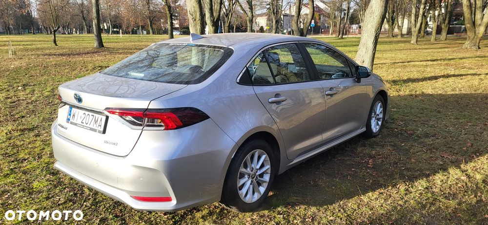 Toyota Corolla - 5