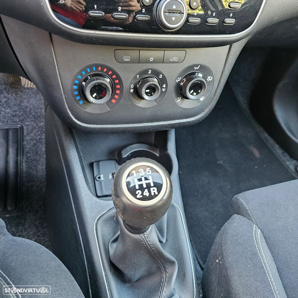 Fiat Grande Punto - 12