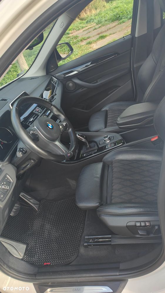 BMW X1 - 15