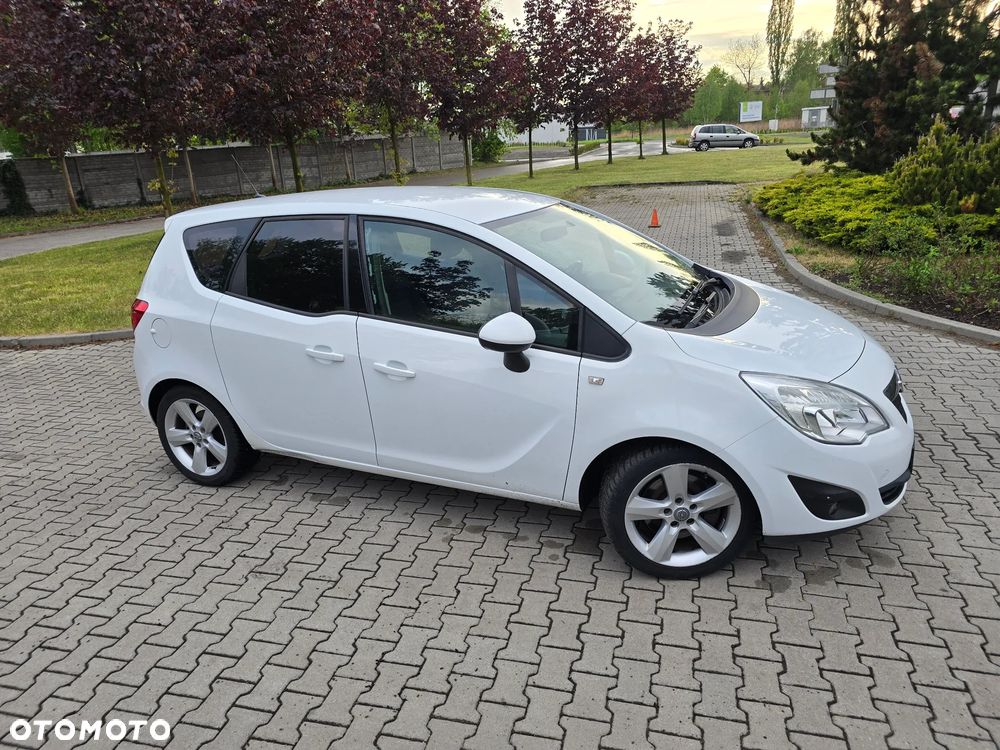 Opel Meriva 1.4 T Enjoy - 28