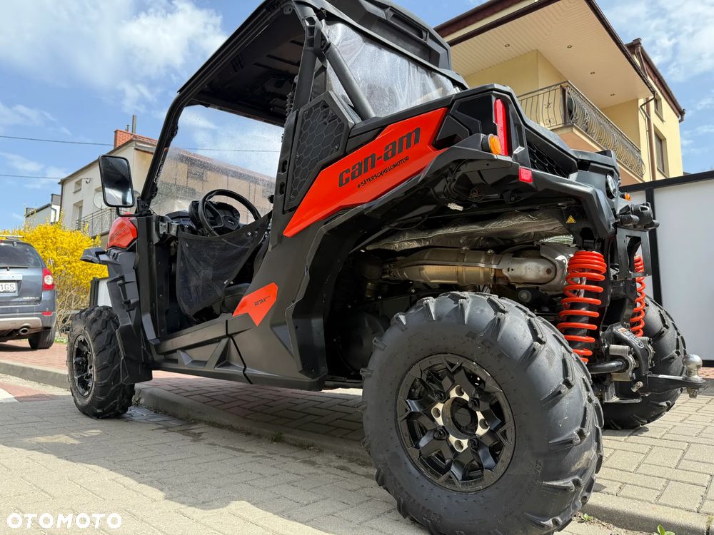 Can-Am Maverick - 12