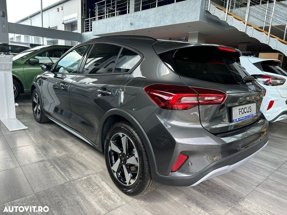 Ford Focus - 4