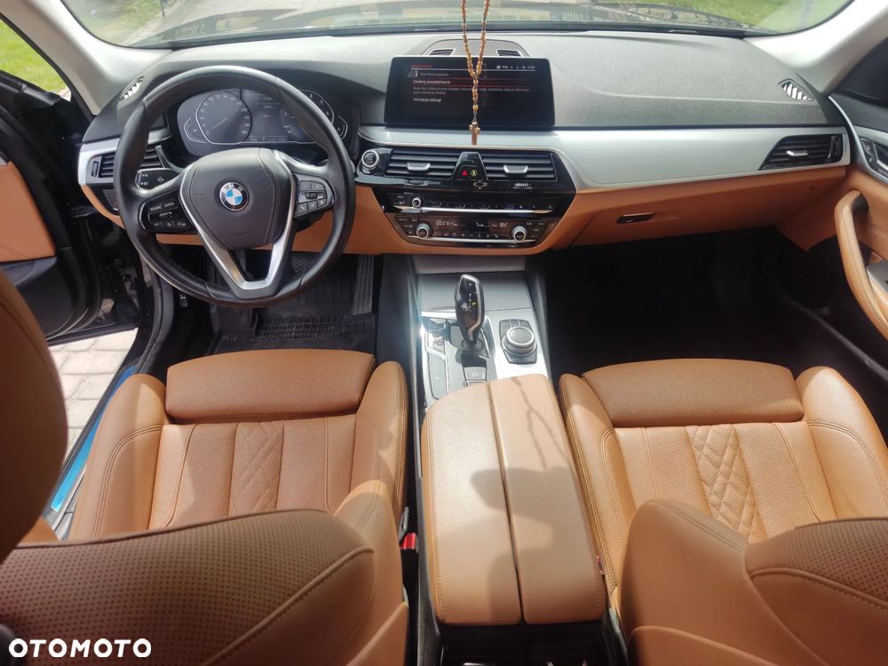 BMW Seria 5 520i mHEV Business Edition sport - 7