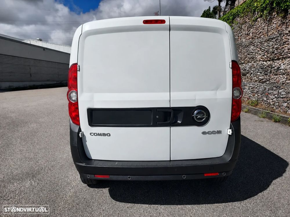 Opel Combo 1.3 CDTi - Fibrada - 4