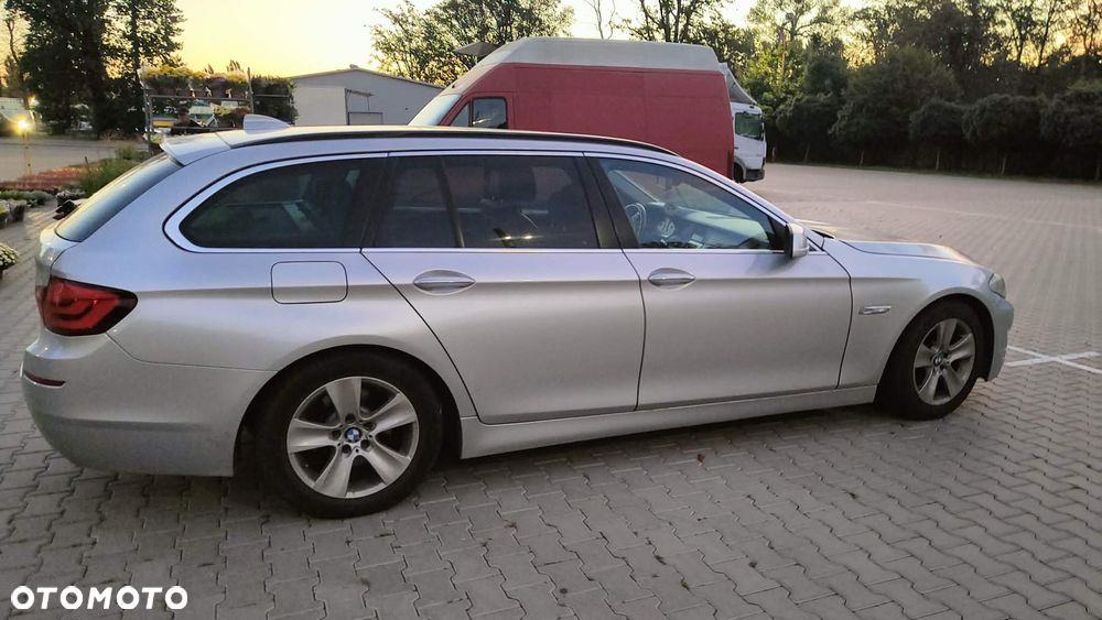 BMW Seria 5 520d - 7