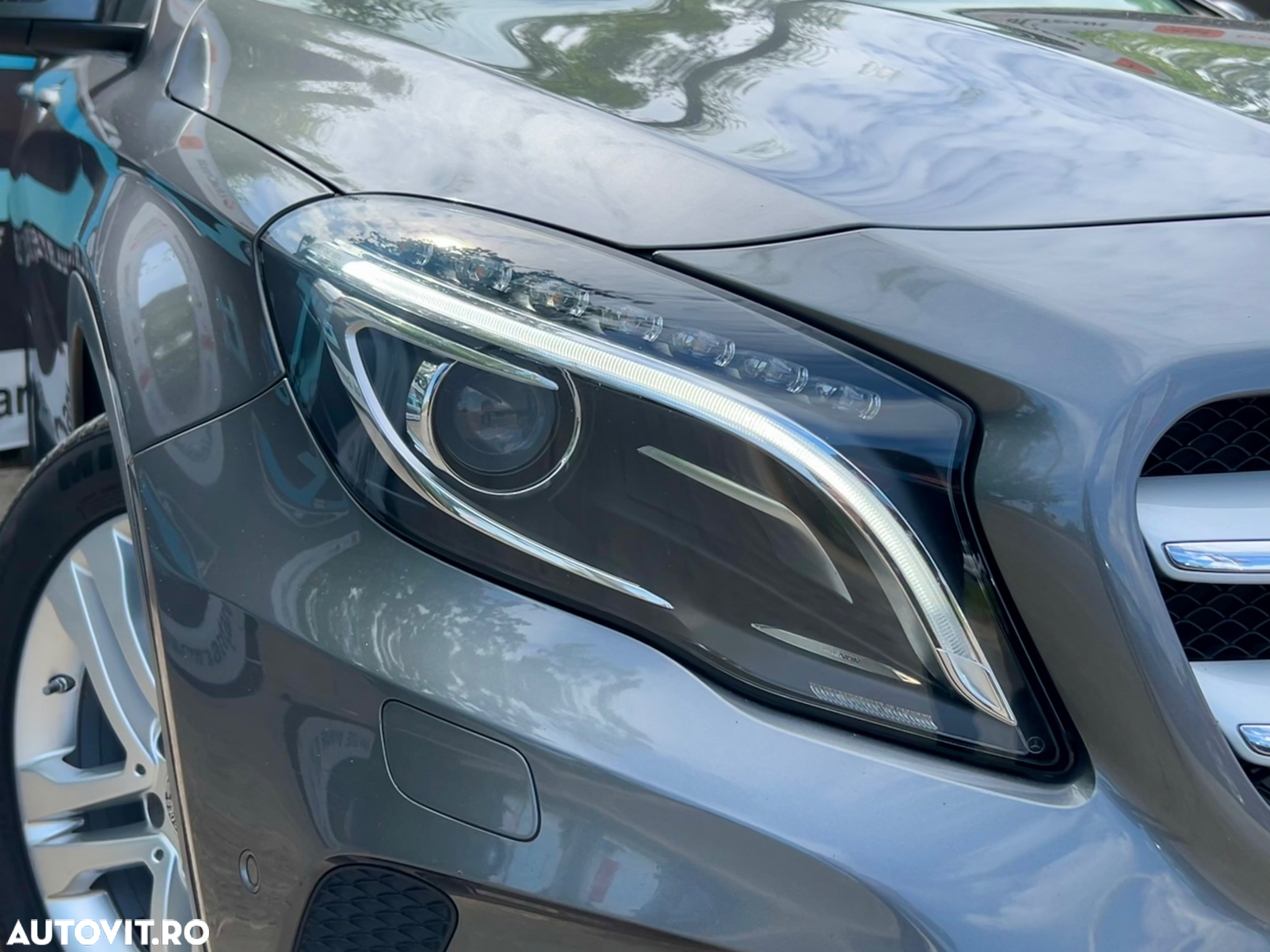 Mercedes-Benz GLA 220 d 7G-DCT Urban - 25