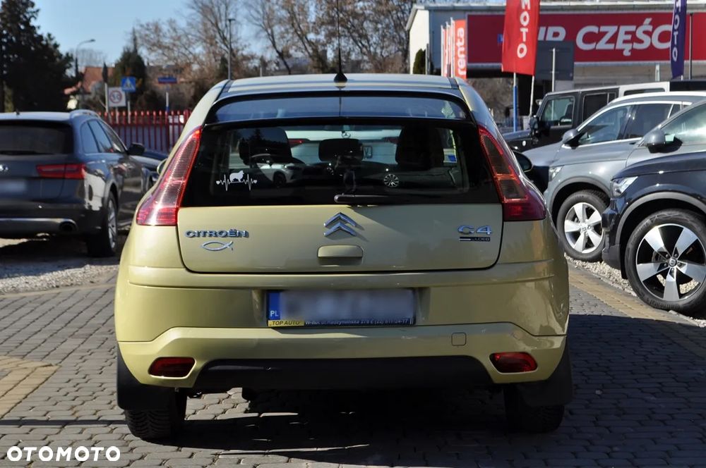 Citroën C4 1.6 HDi Impress - 10