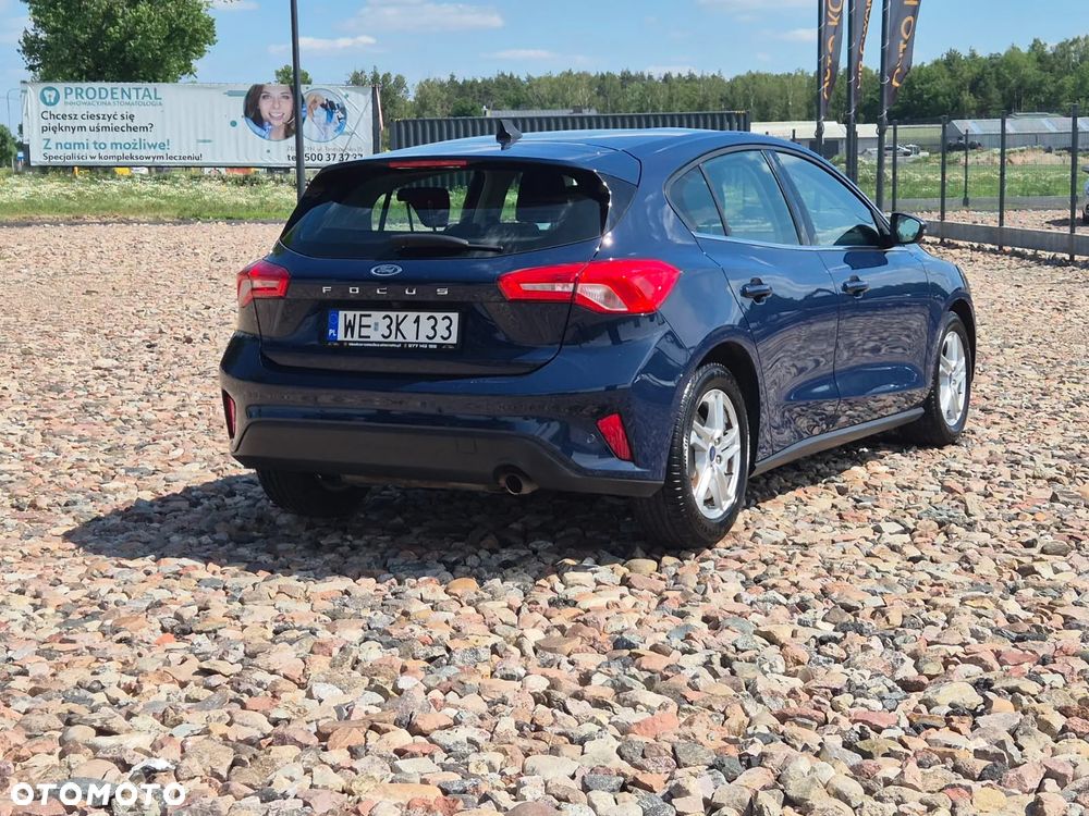 Ford Focus 1.0 EcoBoost mHEV Connected - 6