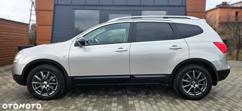 Nissan Qashqai+2 - 8