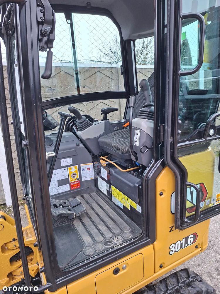 Caterpillar 301.6 05A - 23