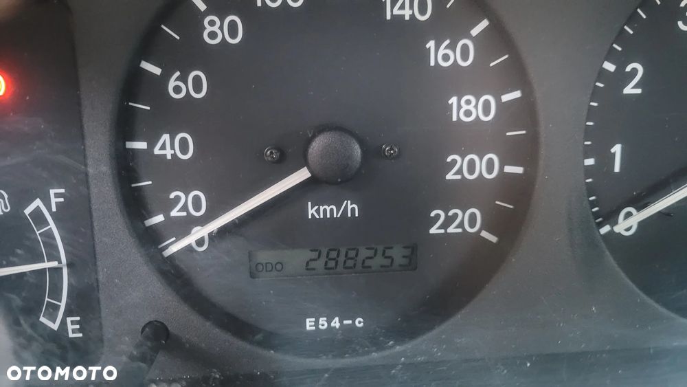 Toyota Corolla 1.4 VVT-i Base - 19