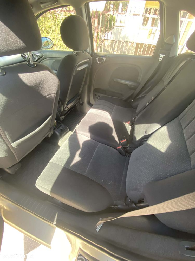 Chrysler PT Cruiser - 7