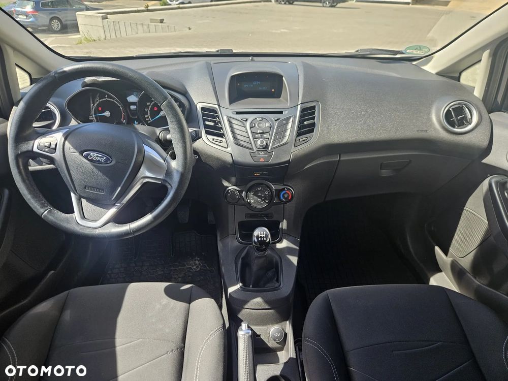 Ford Fiesta 1.25 Ambiente - 12