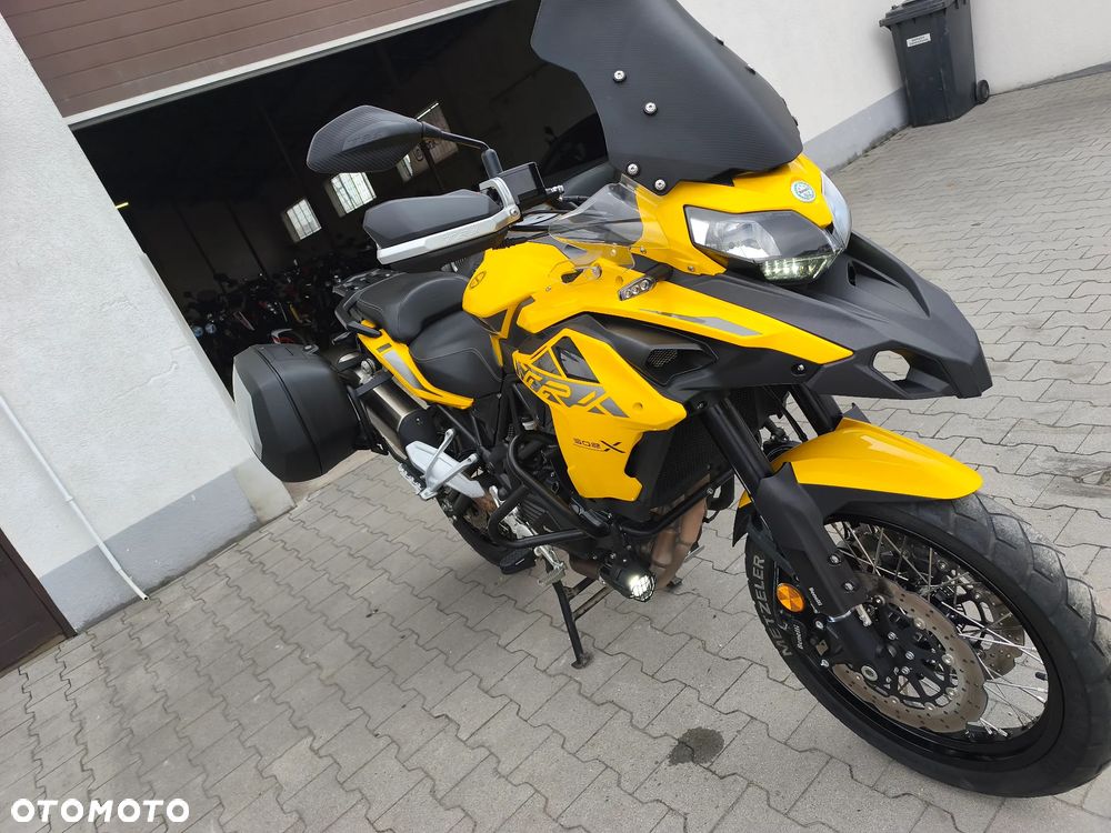 Benelli TRK 502X - 4