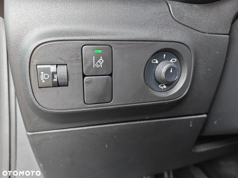 Citroën C3 1.5 BlueHDi Plus - 19