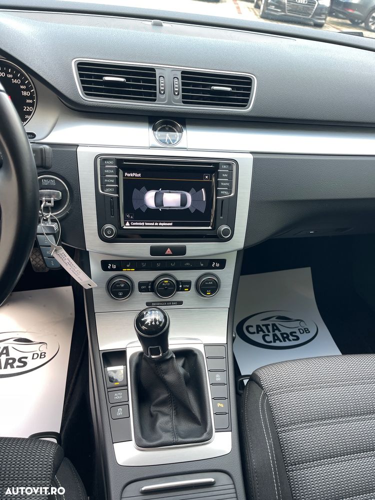 Volkswagen Passat CC 2.0 TDI BlueMotion Technology Dynamic Black - 33