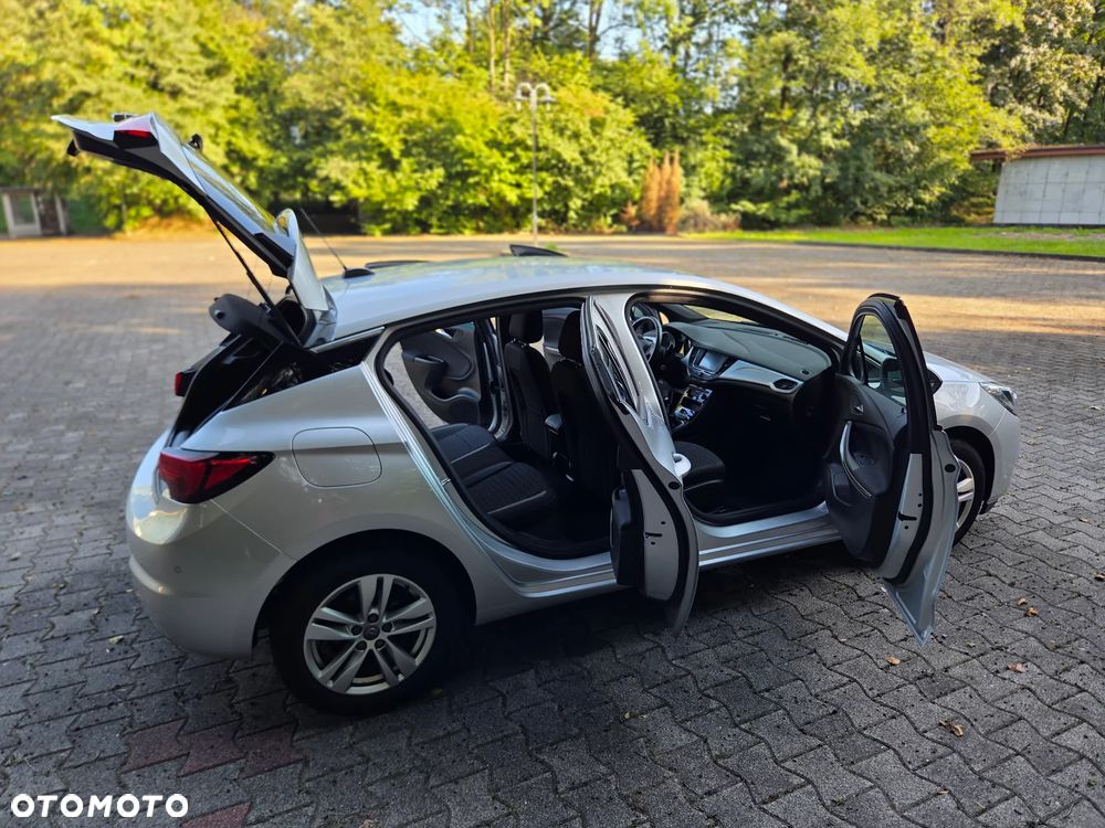 Opel Astra 1.2 T Business Elegance S&S - 16