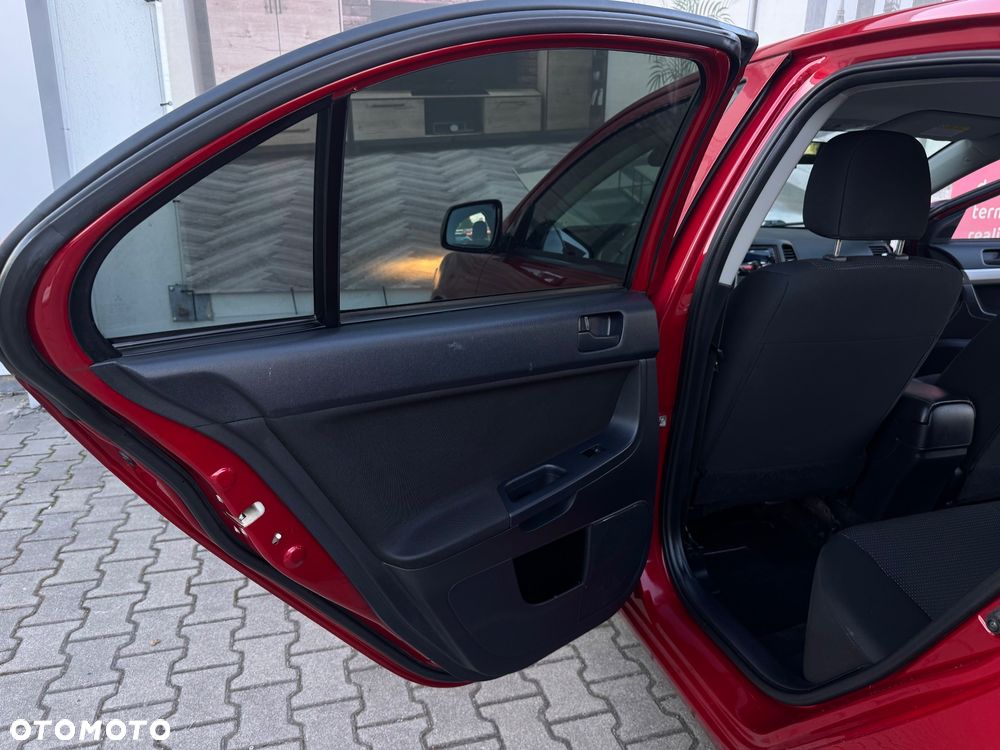 Mitsubishi Lancer - 20