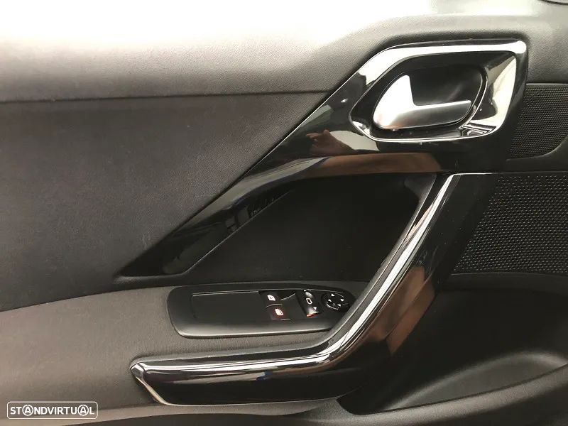 Peugeot 208 e-HDi 68 EGS5 Stop&Start Active - 9