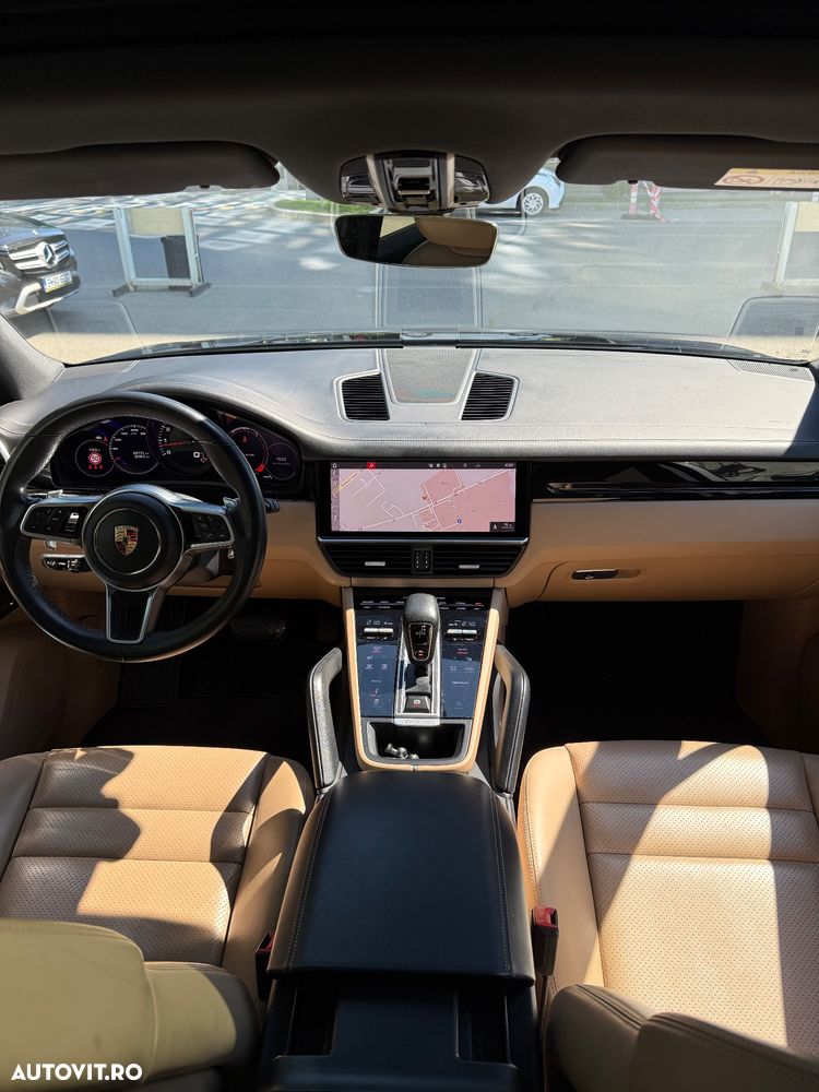 Porsche Cayenne - 3