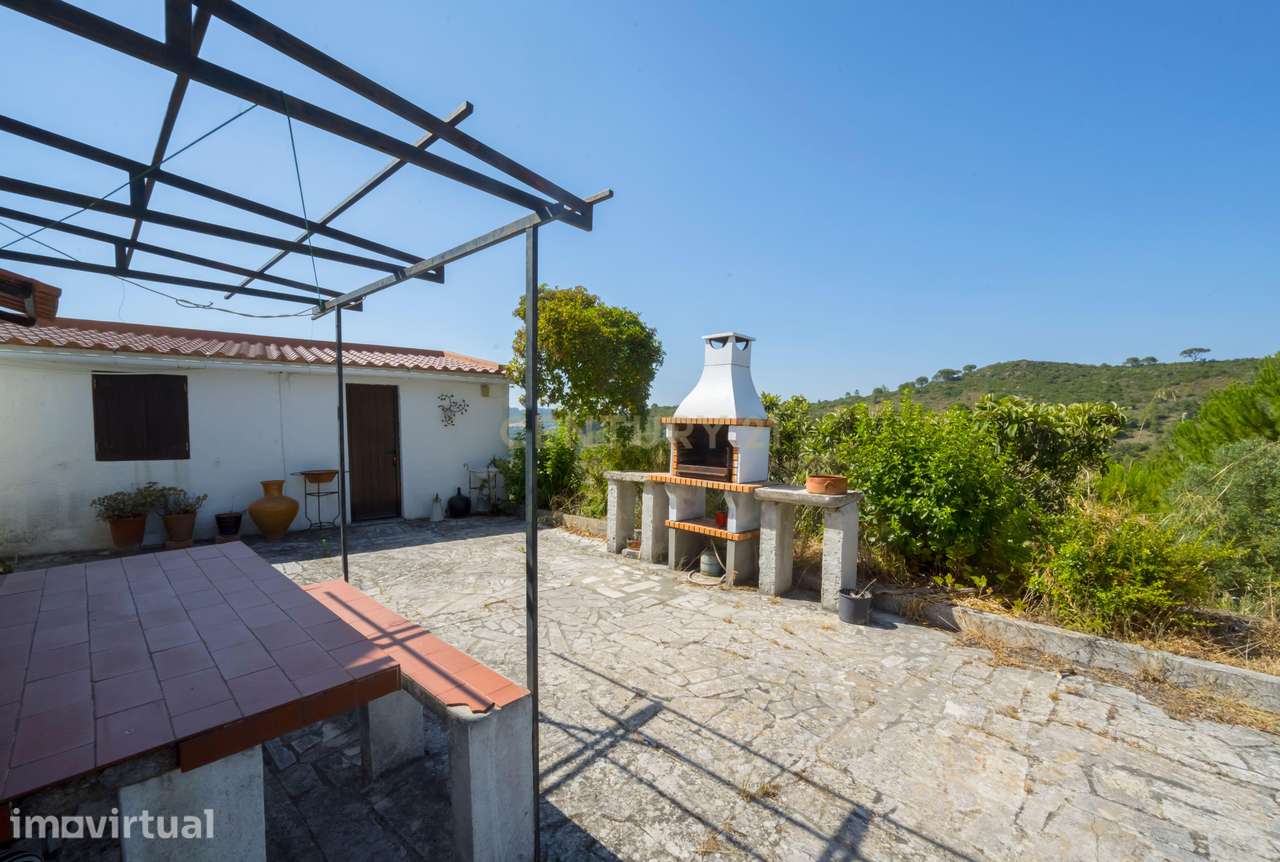 Quinta de 3.500 m2 na Serra da Arrábida - Grande imagem: 5/28