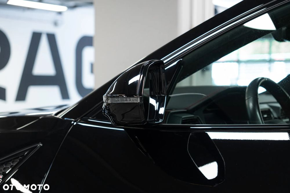 Lamborghini Urus - 7