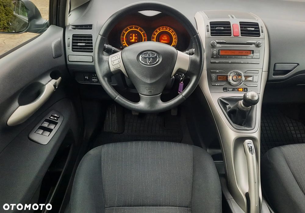 Toyota Auris 1.4 VVT-i Sol - 7