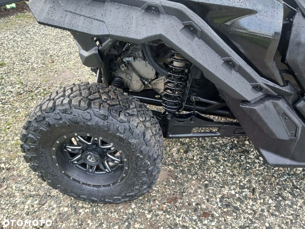 Can-Am Maverick - 7