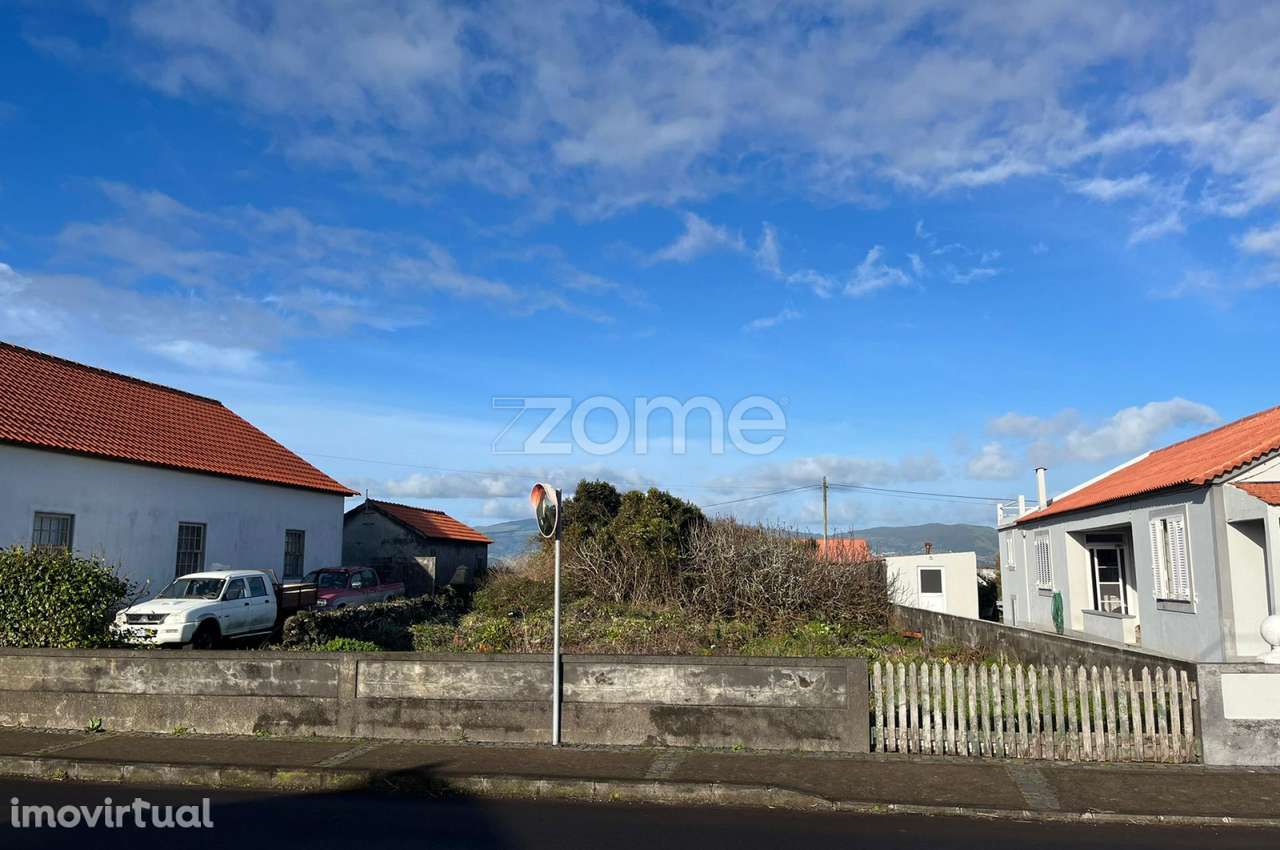 Terreno Rústico na Madalena do Pico - Grande imagem: 2/9