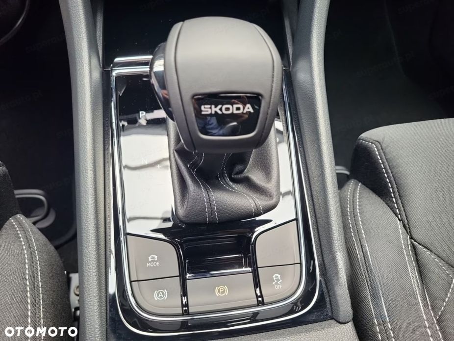 Skoda Karoq 1.5 TSI ACT Sportline DSG - 10