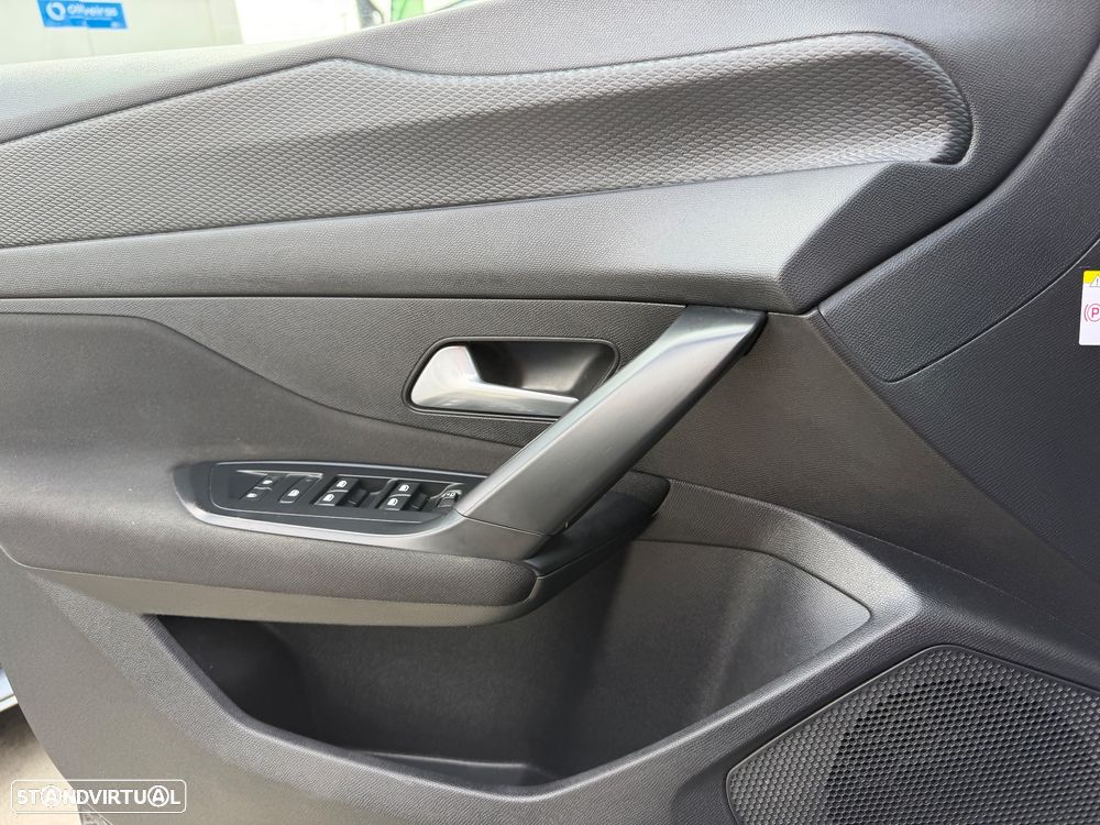 Peugeot 308 BlueHDi 130 Active Pack - 14