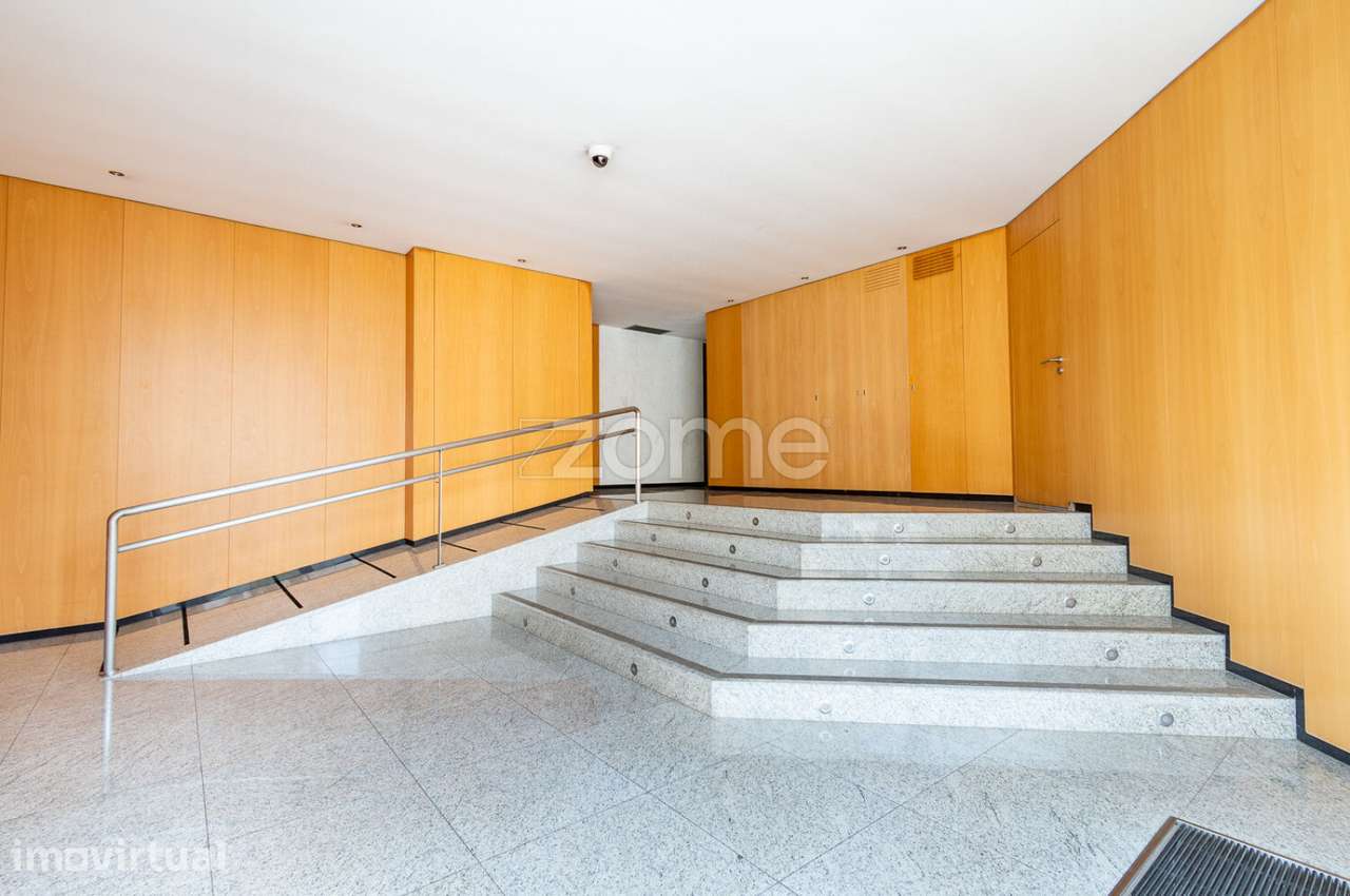 Apartamento T3 na Rua Damião de Góis, Porto - Grande imagem: 2/36