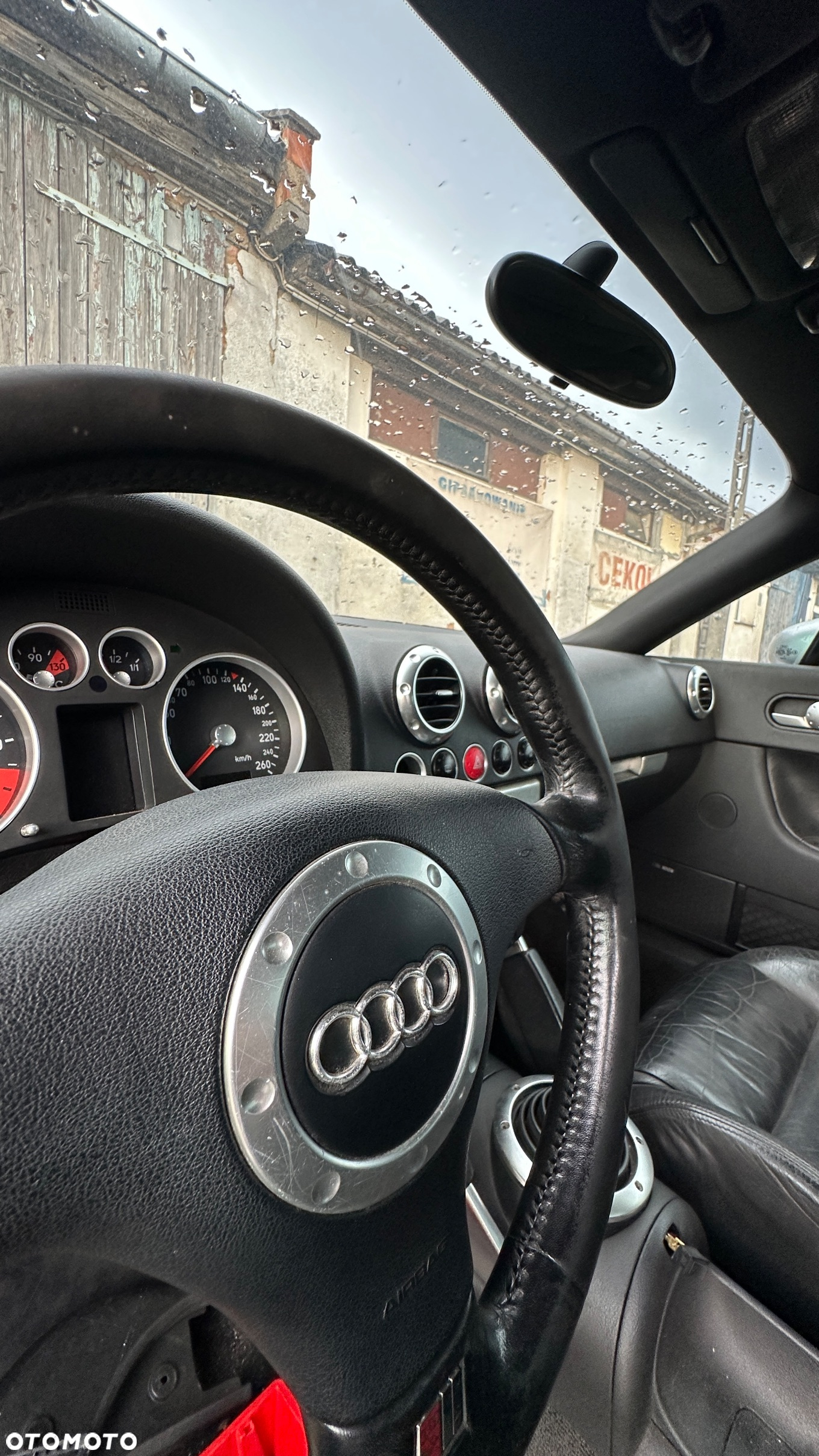 Audi TT Coupe 1.8T - 4