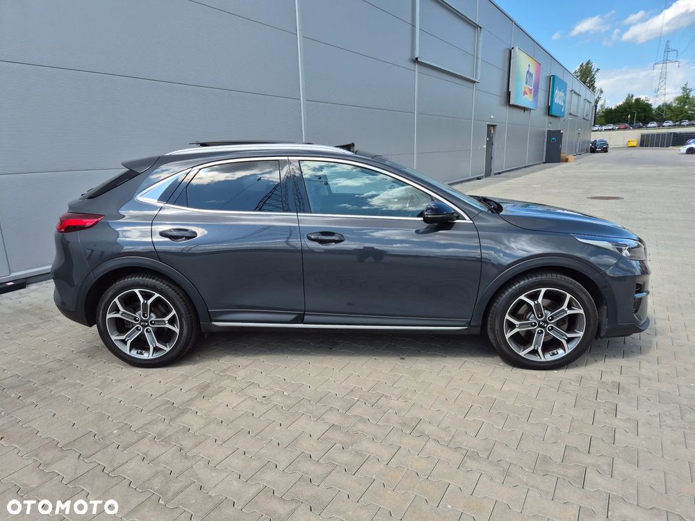 Kia XCeed 1.4 T-GDI OPF DCT7 PLATINUM EDITION - 10