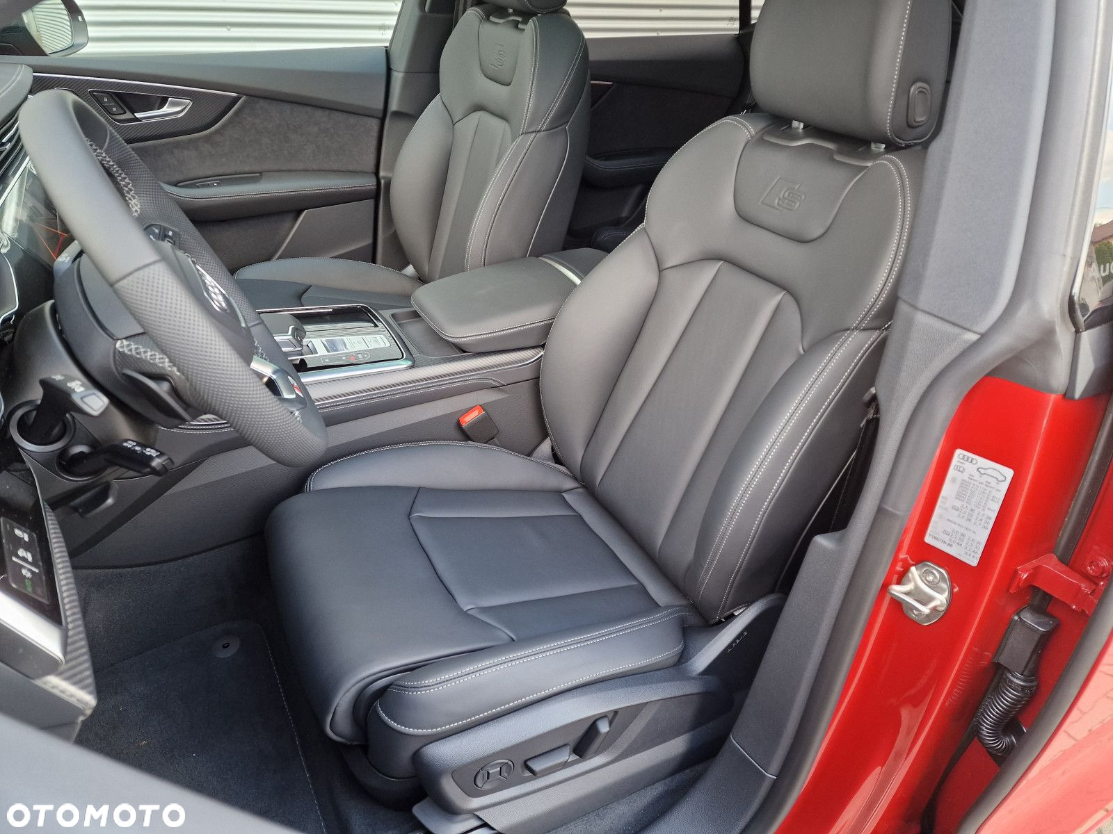 Audi Q8 - 13
