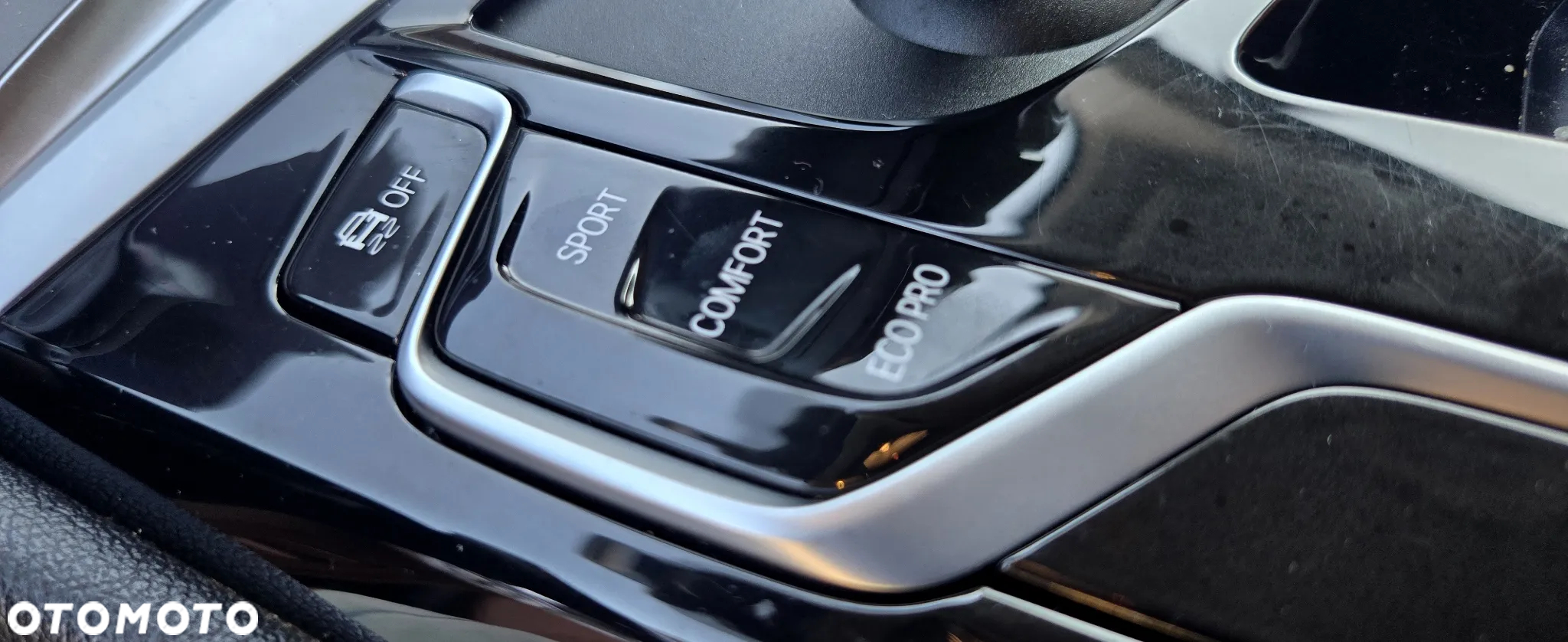 BMW Seria 5 520d Touring - 34