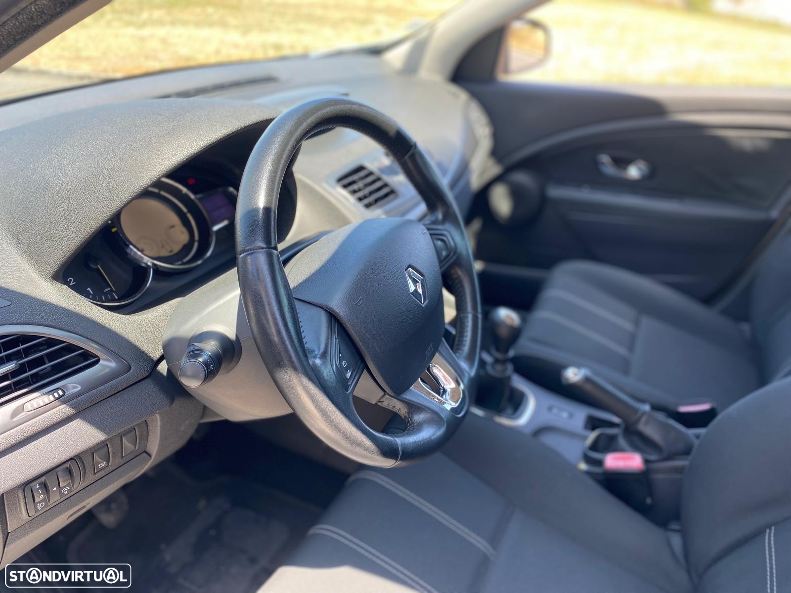 Renault Mégane Sport Tourer 1.5 dCi Confort - 10
