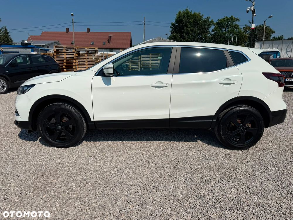 Nissan Qashqai 1.3 DIG-T N-Connecta DCT - 7