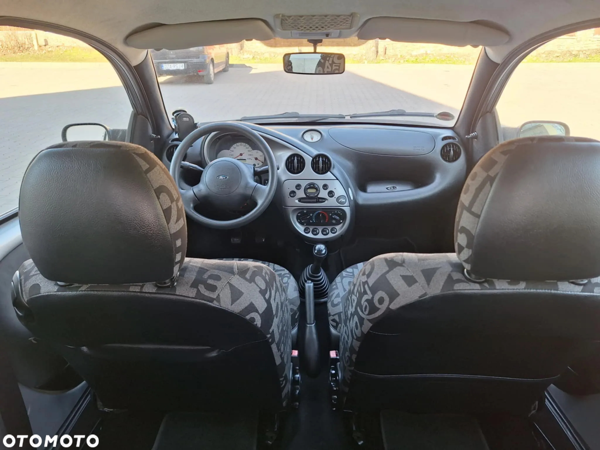 Ford KA 1.3 Milenium - 24